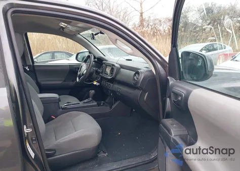 2016 Toyota Tacoma Sr V6 z USA, uszkodzony, nr VIN 5TFCZ5AN6GX008101